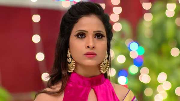 విడాకులు ఎప్పుడిస్తావంటూ ప్రశ్నలు