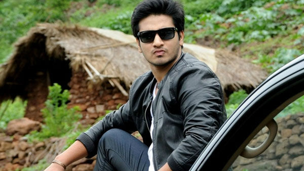మిస్టర్ బైడెన్, చెప్పు తెగుద్ది వెధవా..