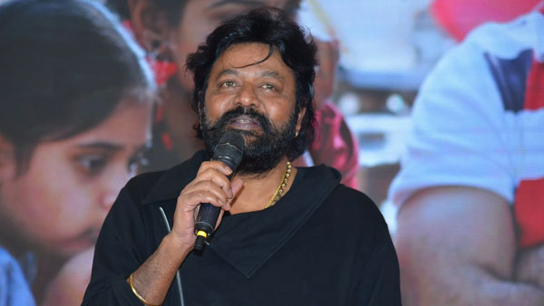 రాజకీయాల్లో చక్రం తిప్పాలని చూసినా