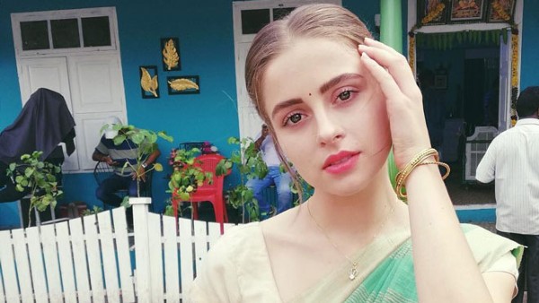 చెన్నైలో లైంగిక వేధింపులు, బ్లాక్ మెయిల్