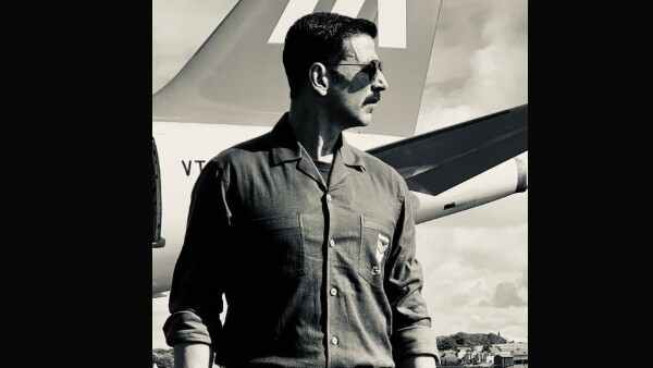 లారా దత్తా హుందాగా, వాణికపూర్ చిలిపిగా