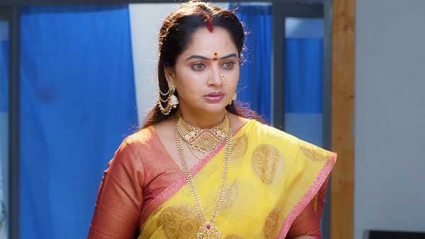 షష్టి పూర్తికి గాయత్రి ఎంట్రీ