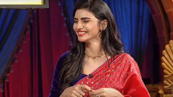 ఆ సీరియల్ టీమ్తో సందడి చేస్తూ