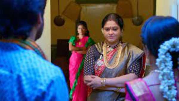రెడ్ హ్యాండెడ్ గా దొరికేసిన జానకి రామ