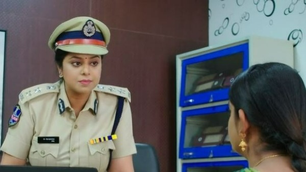 దీపకు ఏసీపీ రోషిణి ఆఫర్