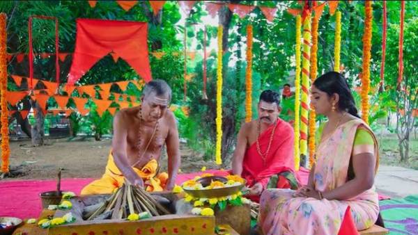 దీపను గురిపెట్టి కాల్చిన మోనిత