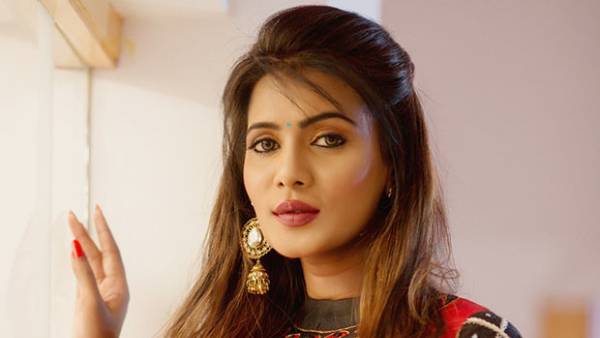 నిన్న రావాల్సి ఉన్నా