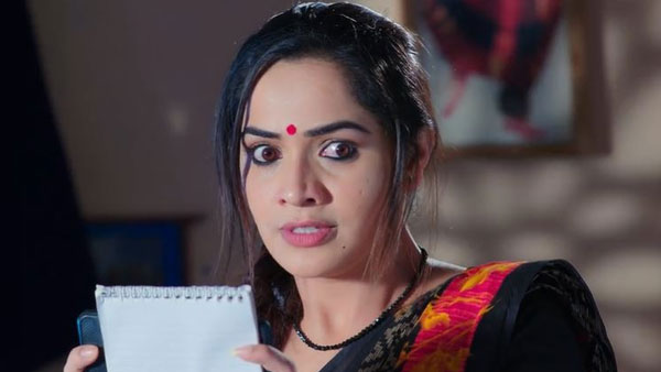 దీప నిన్ను వదలను అంటూ మోనిత