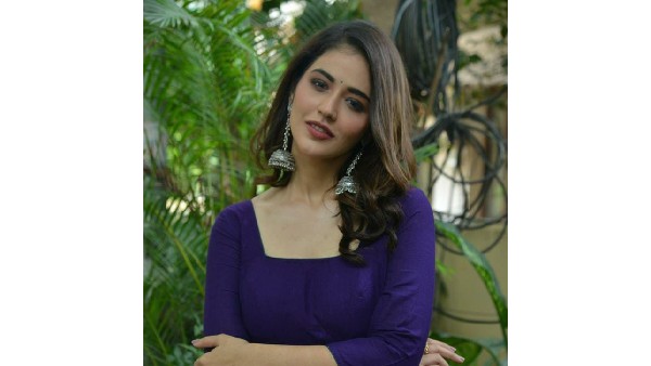 సన్నగా ఉంటే మంచిది అంటూ..