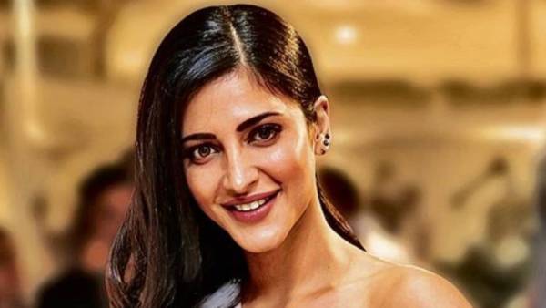 సెక్స్ లేకుండా ఉండలేవా: నెటిజన్ సూటి ప్రశ్న.. శృతి హాసన్ షాకింగ్ ఆన్సర్!