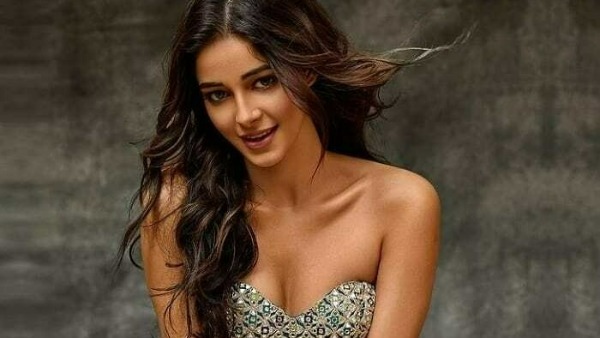 మొదటి సినిమాకే క్రేజ్