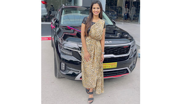 అరియానా కొత్త కారు.. ఖరీదు ఎంతంటే?