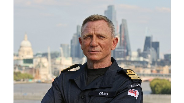 James bond Daniel Craig appointed as honorary Commander by the Royal Navy James bond Daniel Craig appointed as honorary Commander by the Royal Navy