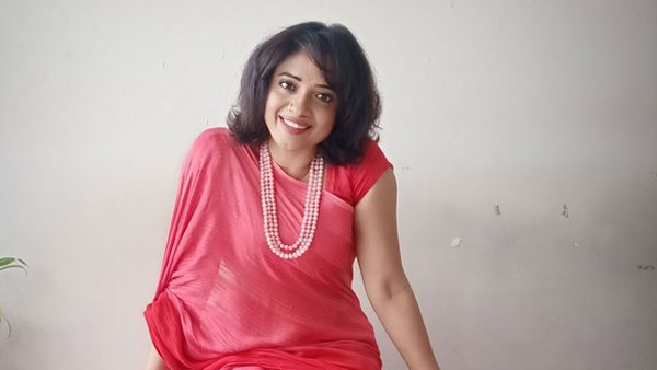 ఆమె చేసింది