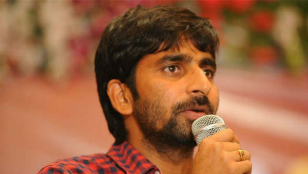 ఫిలిం ఛాంబర్ లో రిజిస్టర్