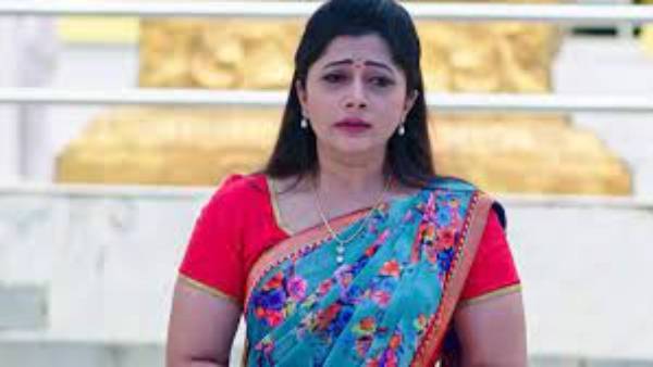 ప్రేమ్ను ఎందుకు వద్దనుకుంటుంది