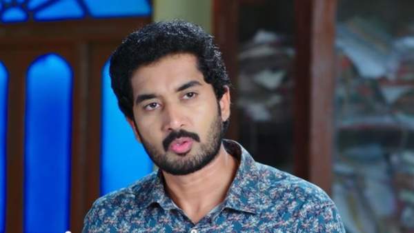కార్తీక్కు కఠిన శిక్షను విధించండి అంటూ