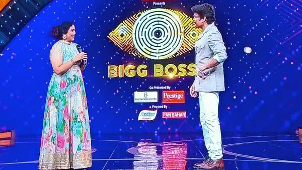 టీ షర్ట్ చింపేస్తాను అంటూ..