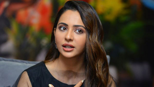 పనులున్నాయి రాలేనంటూ