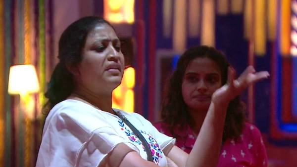 ఆమె గుర్తు రావడం వల్లేనని చెప్పి