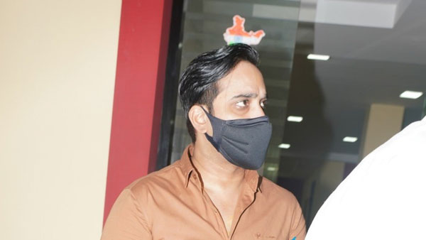 లావాదేవీల విషయంలో