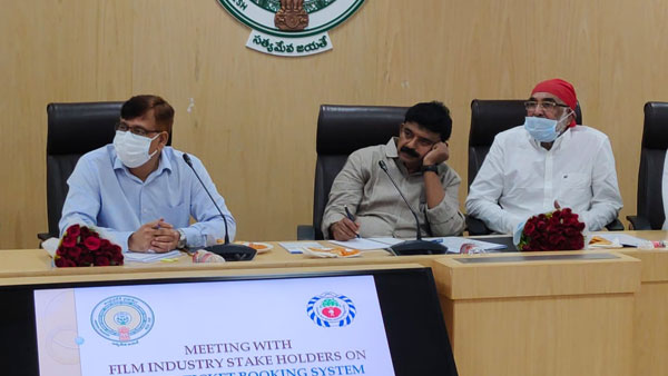 పోస్టర్స్ పై బాక్సాఫీస్ కలెక్షన్స్
