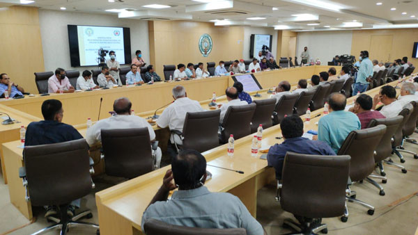 జాతిరత్నాలు మంచి వసూళ్లను అందుకుంది..