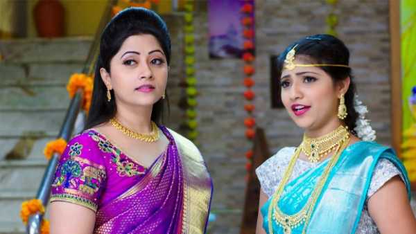 ప్రేమ్ను వింత కోరిక కోరుకున్న అక్షర