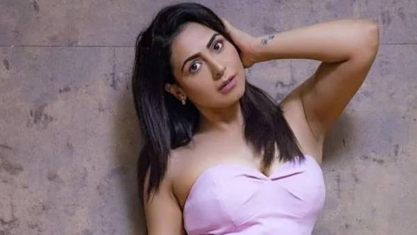 ఎప్పుడూ అందులోనే ఉంటూ సందడి