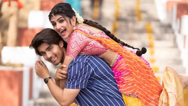పాటలతోనే పాజిటివ్ వైబ్రేషన్స్