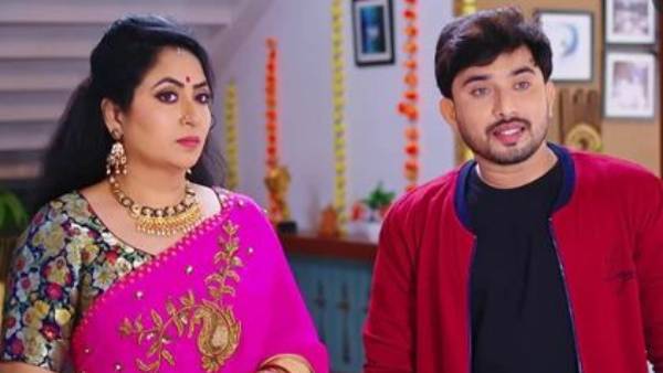 ఎవరికి వారు ప్రయత్నిస్తూ