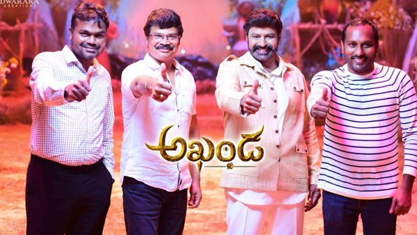 గ్రాండ్గా ప్రీ రిలీజ్ ఈవెంట్ ప్లాన్