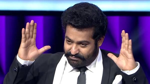 అనంతపురంలోని లేపాక్షి ఆలయంలో శివుడు ఏ రూపంలో ఉంటాడు?
