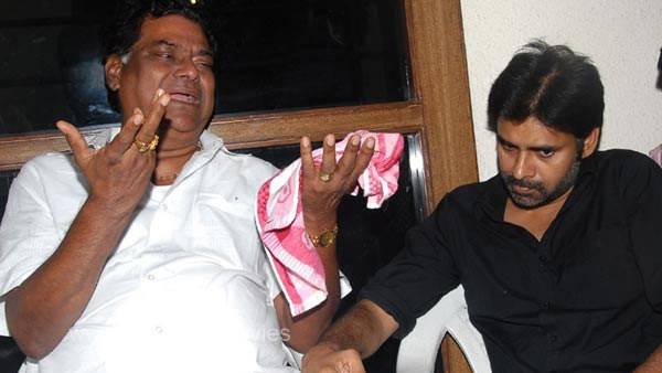 నాలుగు సినిమాలు