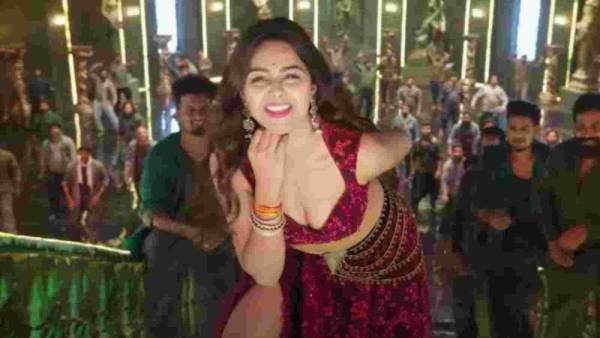 టీమ్ లీడర్లుగా