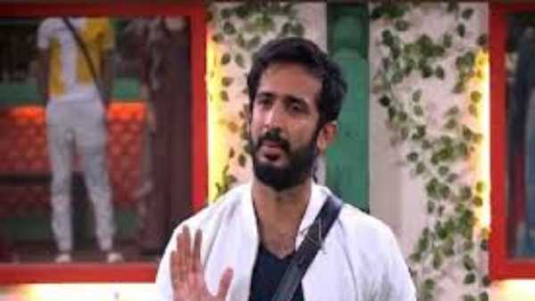 యాంకర్ రవి మళ్లీ షోలోకి