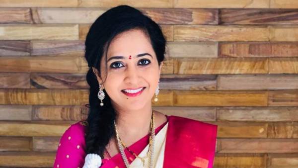 మా నాన్నని మోసం చేశా.. కన్నీళ్లు పెట్టుకున్న యాంకర్ లాస్య