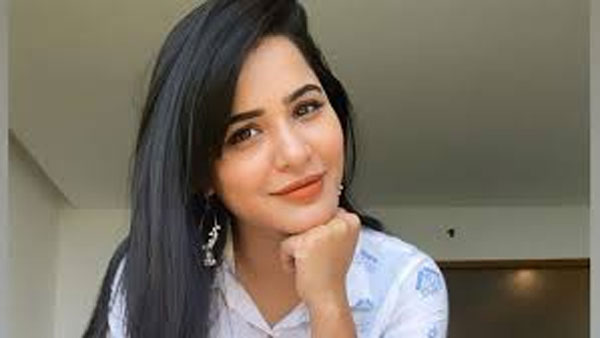 ఆ వీడియోలతో అషు ఫుల్ ఫేమస్