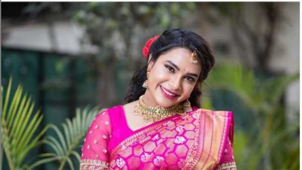 నలుగురు ఫైనలిస్టులకు ఆఫర్