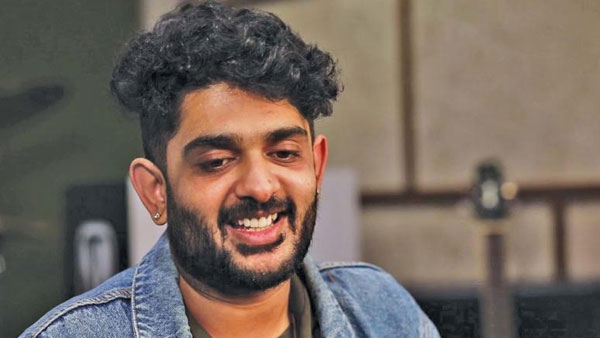 రెహమాన్ కంపోజింగ్ లో..
