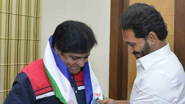 గత ఎన్నికల్లో ఎమ్మెల్యే టికెట్ ఇచ్చారు.. కానీ