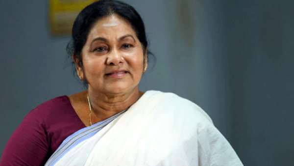 సుదీర్గమైన కెరీర్తో
