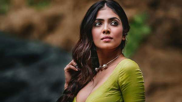 అలా ఎంట్రీ