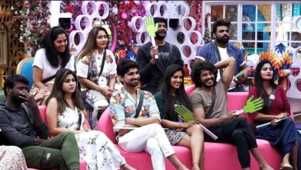 అరియానాకు వెన్నుపోటు