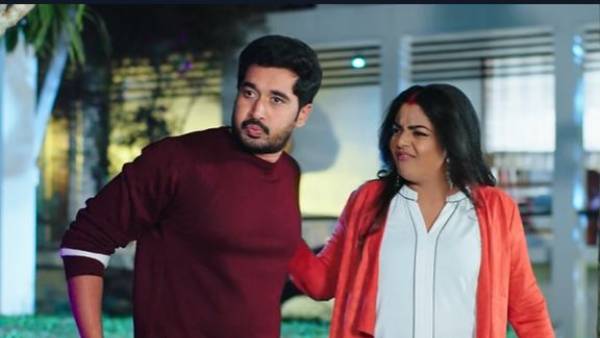 వంటలక్కతో బాధపడలేక.. హ్యాపీగా ఉందా?