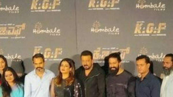 పునీత్ రాజ్ కుమార్ కు నివాళులు