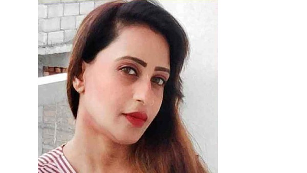 ఆట షో ద్వారా