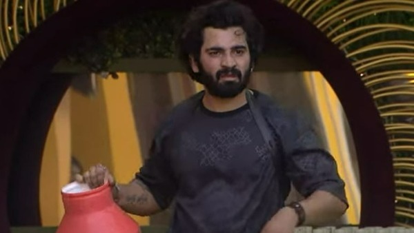 అత్యాశ ఎక్కువ