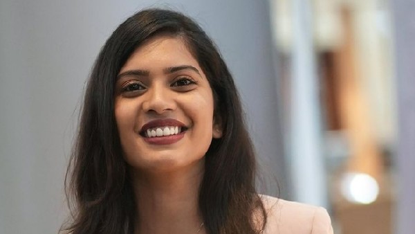 హారిక లాగానే