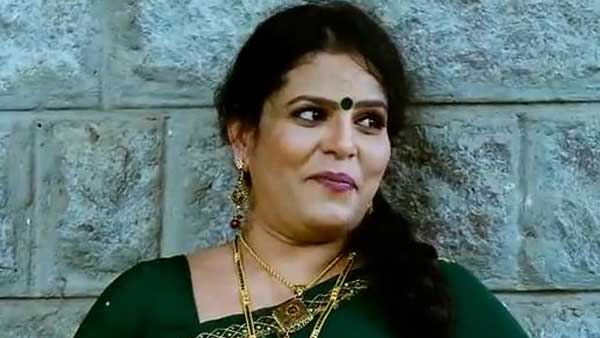 ఆమె అలా చేస్తే తప్పు లేదా?